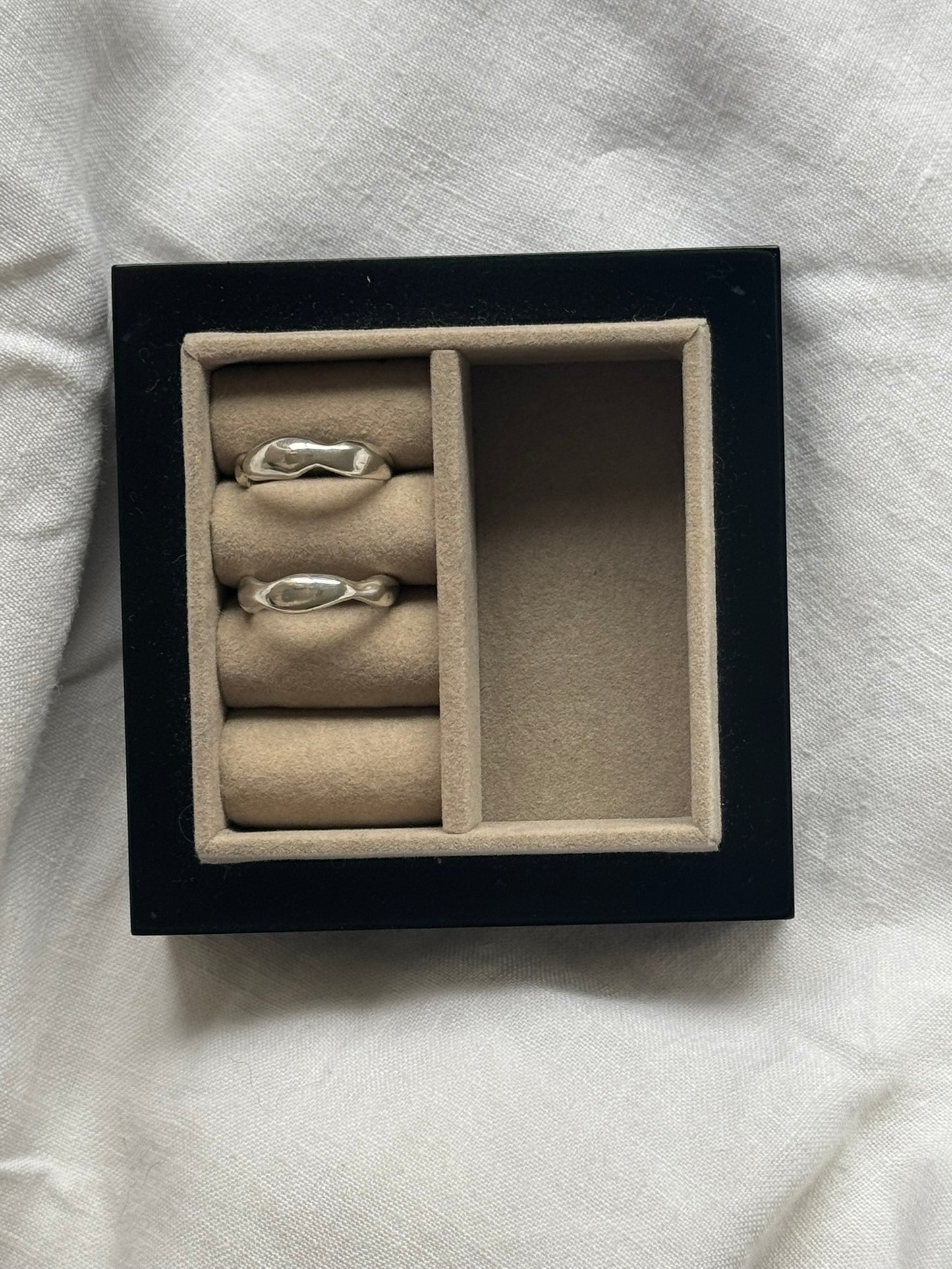 Recycled Silver Molten Band