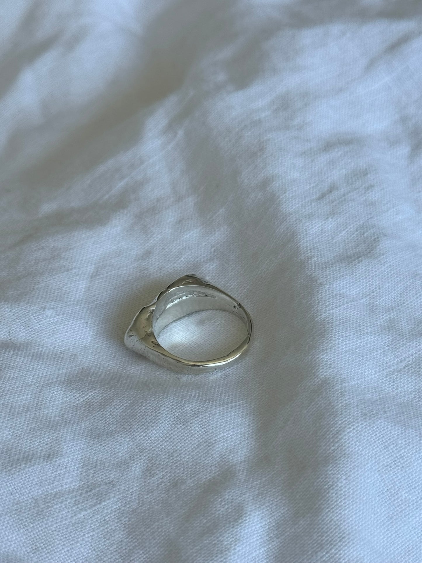 Molten Everyday Signet